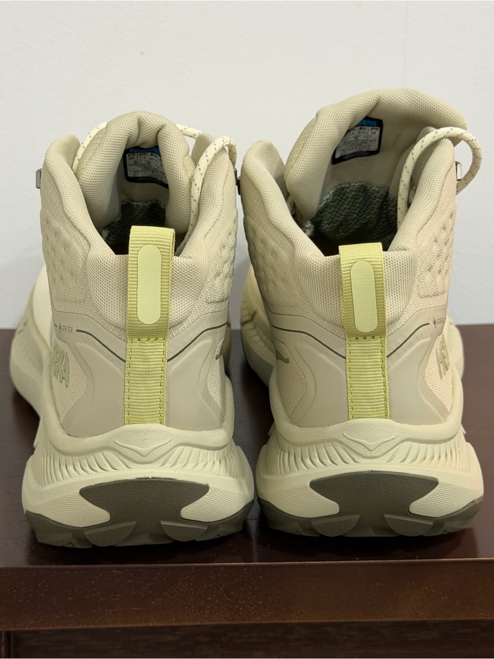 HOKA Women’s Transport GTX Hiking Boots. New. - Picture 3 of 7